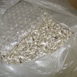 Alfa Aesar - Vermiculite d'emballage. Ce produit est maintenant dépassé !
