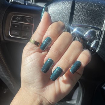 VS Nails and Spa - The fix at B&Y Nails on Oltorf. Thank God. - Nail Salons Near Me - Austin, Texas