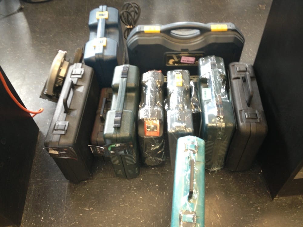 CASH CANADA Updated August 2024 12719 97 Street, Edmonton, Alberta