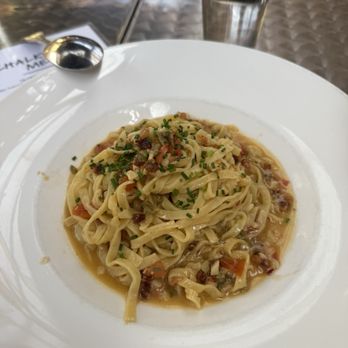 Burrata Bistro - Linguini with prosciutto, capers, lemon and tomato. - Italian Near Me - Poulsbo, Washington