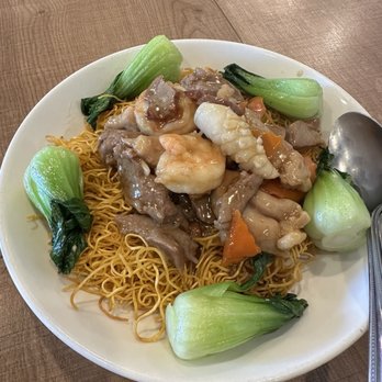 606 - Crispy Golden Noodles - Hong Kong Style - Hong Kong Style Cafe Near Me - San Francisco, California 606 - Crispy Golden Noodles - Hong Kong Style - Hong Kong Style Cafe Near Me - San Francisco, California