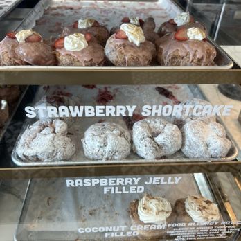 Parlor Doughnuts - Donut bar - Donuts Near Me - Laguna Niguel, California