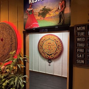 Mis Dos Abuelos Mexican Restaurant - Mexican Near Me - Morgantown, Indiana