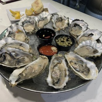 The Oyster Bar - Fresh Oysters - Bars Near Me - Stateline, Nevada