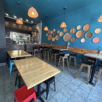 Louder Restaurant - Thai Near Me - San Francisco, California