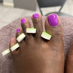Lovely Nails - Close up