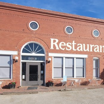 The SmokeStack Restaurant - American Near Me - Thurber, Texas