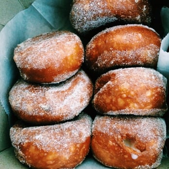 Leonard's Bakery - Bakeries Near Me - Waipahu, Hawaii