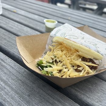 Mordisco - Pelua Arepa - Food Trucks Near Me - Lewis Center, Ohio Mordisco - Pelua Arepa - Food Trucks Near Me - Lewis Center, Ohio