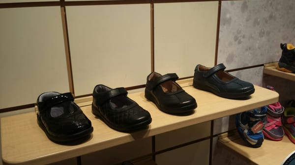 stride rite shoe store near me