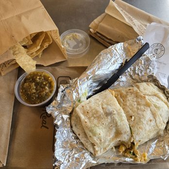 Chipotle Mexican Grill - Mexican Near Me - Phillipsburg, New Jersey