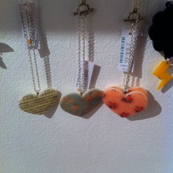 Hannah Zakari - Jewelry Near Me - Edinburgh, MLN Hannah Zakari - Jewelry Near Me - Edinburgh, MLN