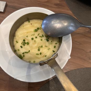 Wye Oak Tavern - Mashed potatoes - Bars Near Me - Frederick, Maryland