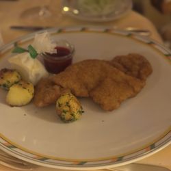 Hotel-Rest. Chesa Grischuna - Half order of Weinerschnitzel