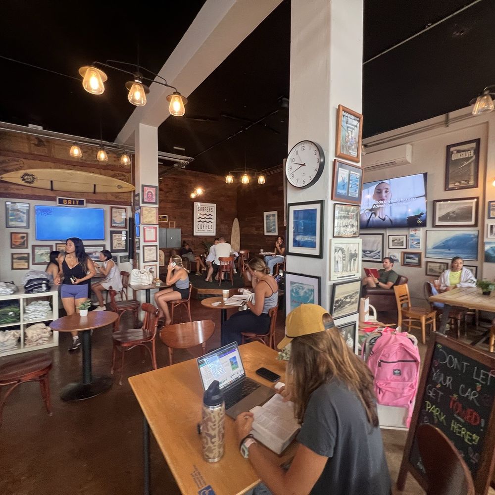 Surfers Coffee - Busy Saturday morning at Surfers - Music Venues Near Me - Wahiawa, Hawaii