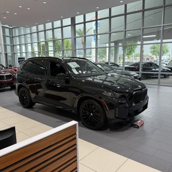 Chapman BMW Chandler - Car Dealers Near Me - Chandler, Arizona