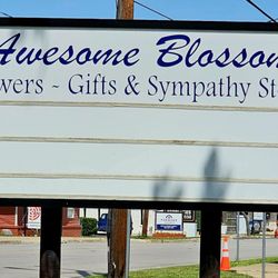 Awesome Blossoms - Awesome Blossom