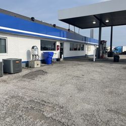 Marathon Gas