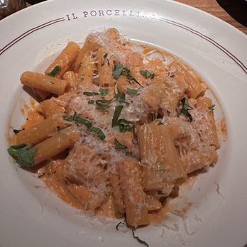 Il Porcellino - Rigatoni alla Vodka - Italian Near Me - Chicago, Illinois Il Porcellino - Rigatoni alla Vodka - Italian Near Me - Chicago, Illinois