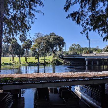 The Blue Gator - Seafood Near Me - Dunnellon, Florida