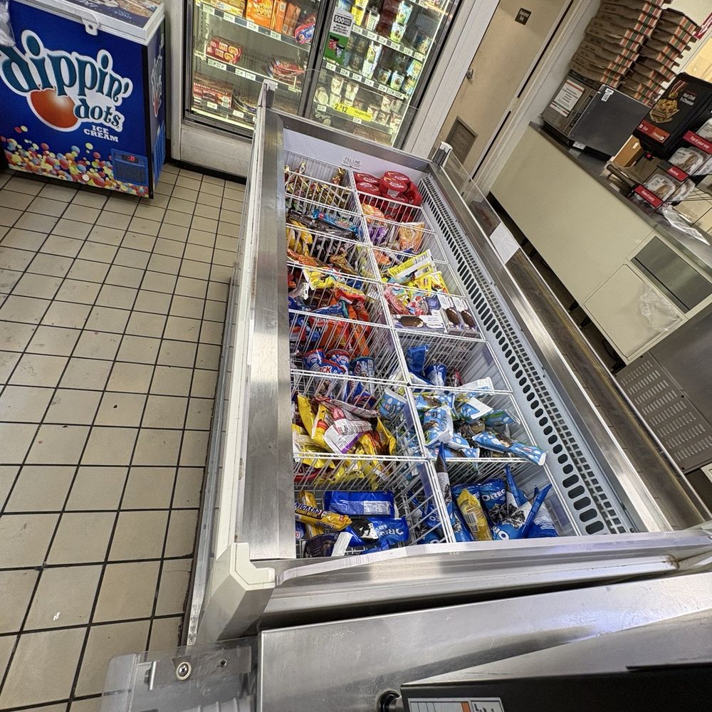 7-Eleven - Ice cream selection - Convenience Stores Near Me - Berwyn, Illinois