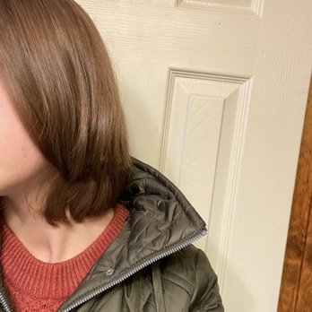 Hair Cuttery - Hair Cuttery hack-job non-blended layers - Hair Stylists Near Me - Midlothian, Virginia