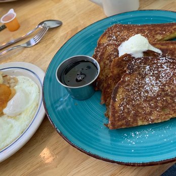 Country Kitchen - French Toast Combo - Breakfast & Brunch Near Me - Long Beach, California