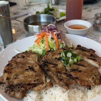 Pho 37 - Lemongrass chicken on rice - Vietnamese Near Me - Richmond, British Columbia Pho 37 - Lemongrass chicken on rice - Vietnamese Near Me - Richmond, British Columbia