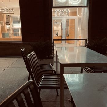sweetgreen - Healthy Salads, Wraps, and Bowls - Salad Near Me - Chicago, Illinois