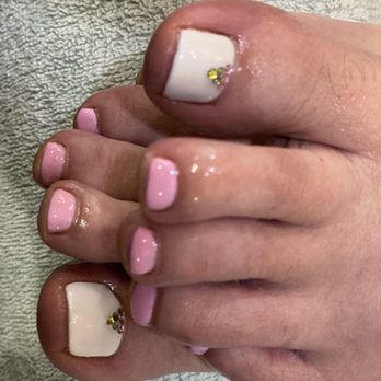Ivy Nails - Nail Salons Near Me - Alexandria, Virginia
