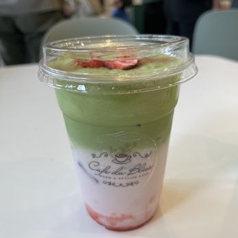 Cafe Du Bliss - Strawberry Matcha Cloud Latte - Cafes Near Me - Austin, Texas