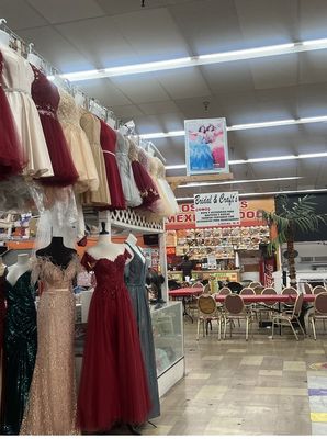 Phoenix Marketplace by null