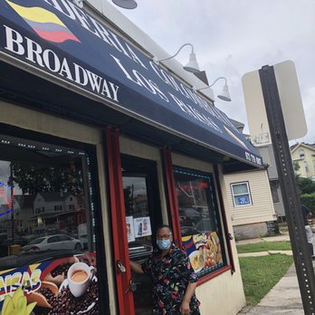 Los Paisas Bakery - Front - Bakeries Near Me - Passaic, New Jersey