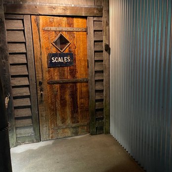 Scales - Entrance - Seafood Near Me - Portland, Maine