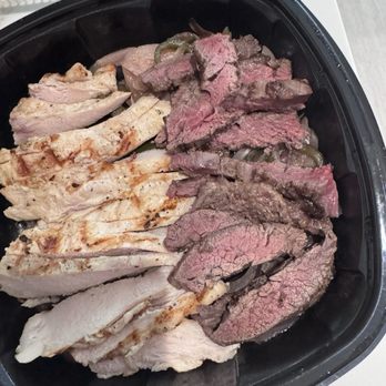 Galiana’s Tex Mex & Agave Bar - Mixed Fajitas For 2 - Tex-Mex Near Me - Cypress, Texas