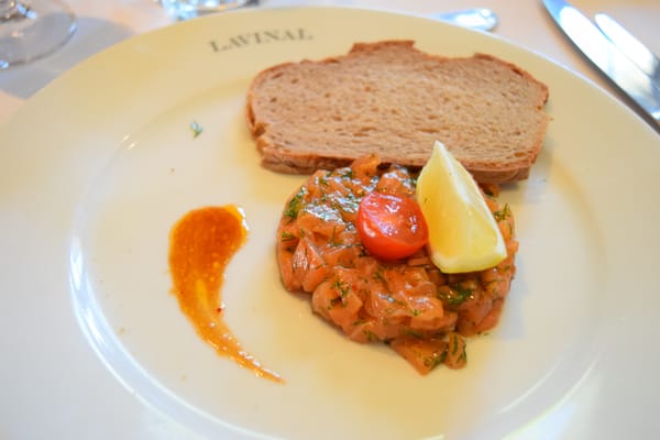 Café Lavinal by null