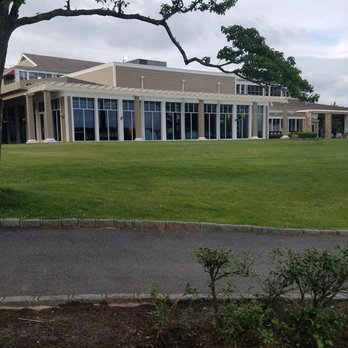 Stonebridge Country Club - Golf course look up at the venue - Venues & Event Spaces Near Me - Smithtown, New York Stonebridge Country Club - Golf course look up at the venue - Venues & Event Spaces Near Me - Smithtown, New York