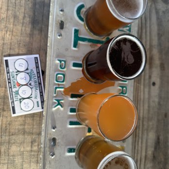 Swan Brewing - Love the flight trays - Breweries Near Me - Lakeland, Florida Swan Brewing - Love the flight trays - Breweries Near Me - Lakeland, Florida