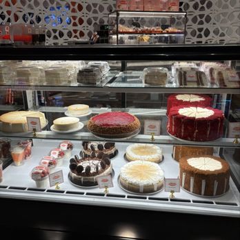 Junior's - Desserts - Breakfast & Brunch Near Me - Las Vegas, Nevada