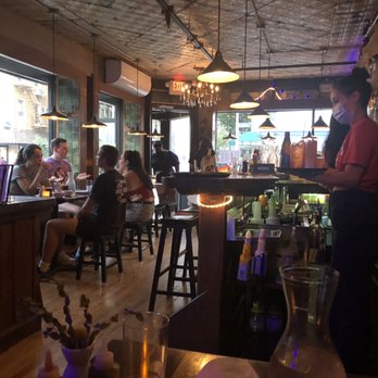 Suzume - Inside Restaurant - Ramen Near Me - Brooklyn, New York Suzume - Inside Restaurant - Ramen Near Me - Brooklyn, New York