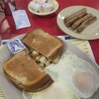 Brighton Hot Dog Shoppe - Toast eggs over med homefries and sausage - Hot Dogs Near Me - Beaver, Pennsylvania Brighton Hot Dog Shoppe - Toast eggs over med homefries and sausage - Hot Dogs Near Me - Beaver, Pennsylvania