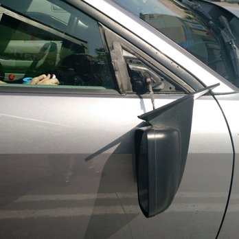 Arco - Avoid this am pm carwash ripped off my passenger mirror $413.00 in damage owner will not return phone calls - Gas Stations Near Me - Corona, California