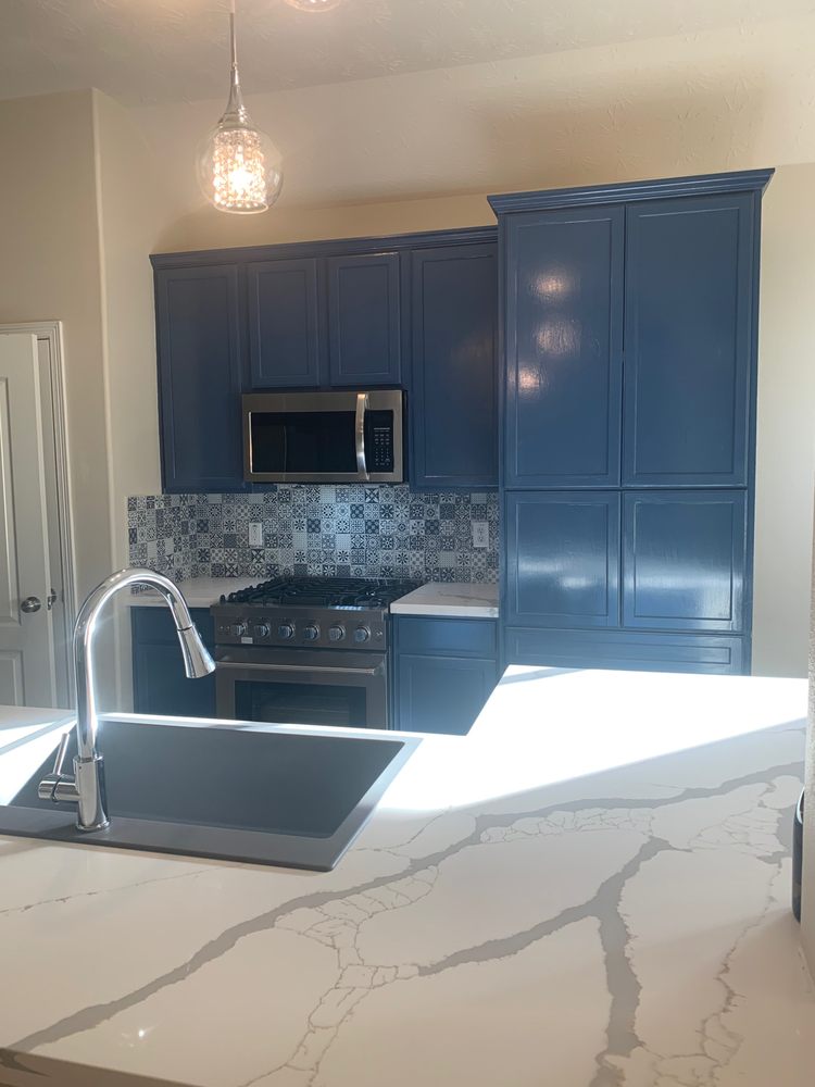 Slide of Hudson Family Construction