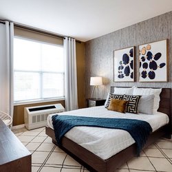 The Green at Bloomfield - Master Bedroom