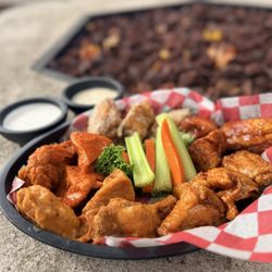 JW's Outpost 421 - Jumbo boneless wings