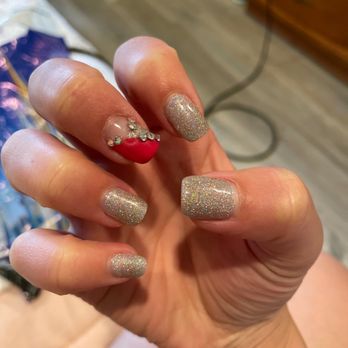 Nail Korea - The gem already fell off. I got these done 3 days ago. So not worth:( - Nail Salons Near Me - Los Angeles, California Nail Korea - The gem already fell off. I got these done 3 days ago. So not worth:( - Nail Salons Near Me - Los Angeles, California