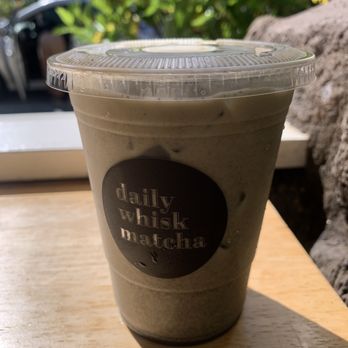 Daily Whisk Matcha - Iced hojicha tea latte - Cafes Near Me - Honolulu, Hawaii Daily Whisk Matcha - Iced hojicha tea latte - Cafes Near Me - Honolulu, Hawaii
