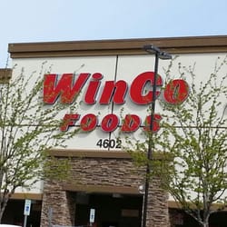 WinCo Foods - Kennewick - New exterior April 2013