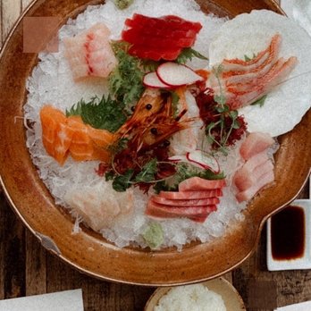 Kata Robata - Chirashi bowl - Sushi Bars Near Me - Houston, Texas