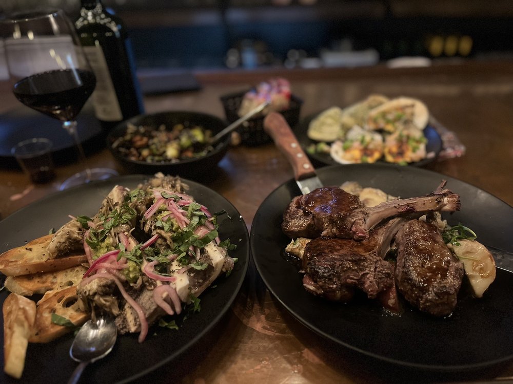 Hunt & Gather Raw Bar & Pub